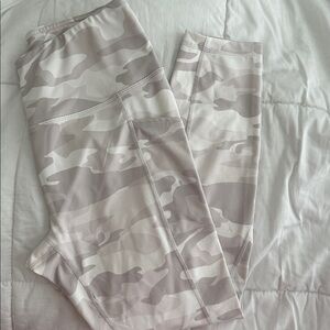 Reebok Camouflage Leggings - Gray and White